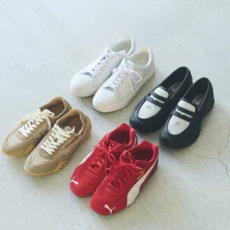 薄底やローファースニーカーなど、トレンドを取り入れた４タイプのスニーカー。