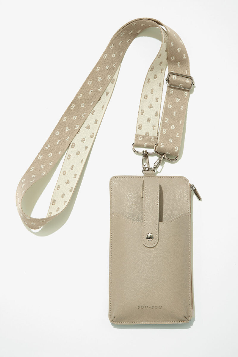 〈増刊号〉付録 豪華！「SO-SU-U」柄織りストラップ レザー調スマホポシェット