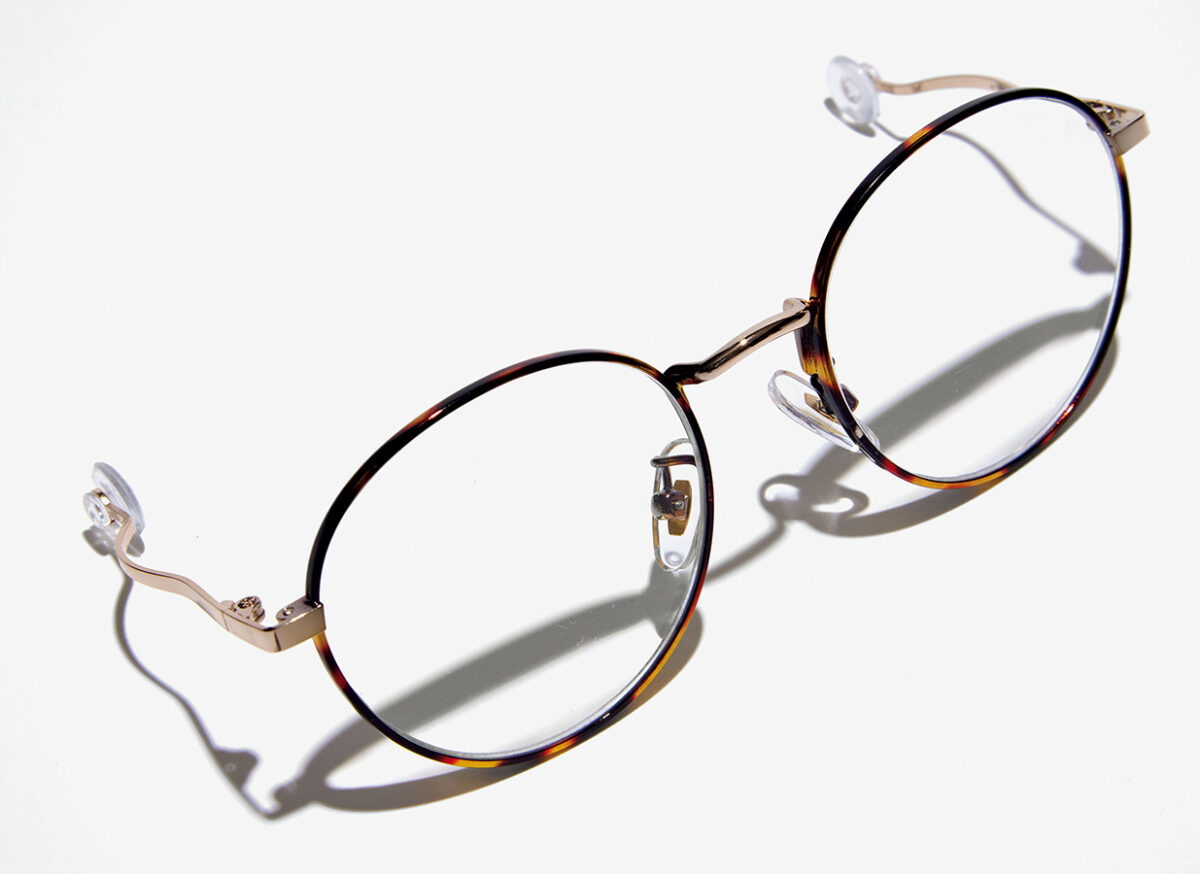 ¥3,080（一体）（編集部調べ）／名古屋眼鏡