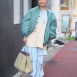 【スナップ】ミントグリーンの「キルティングジャケット」で春を先取り！ 50代こそ参考にしたいレイヤード術