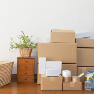 【50代からの引っ越し】荷造りの負担を減らしてスムーズに行うコツ