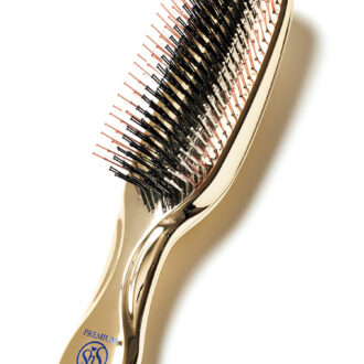 エス・ハート・エス スカルプブラシ ワールドプレミアムロング ￥7 ,700／サントレッグ