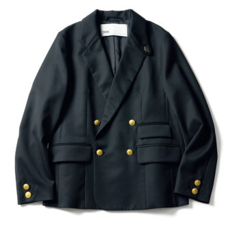 ジャケット¥46,200/ティッカ