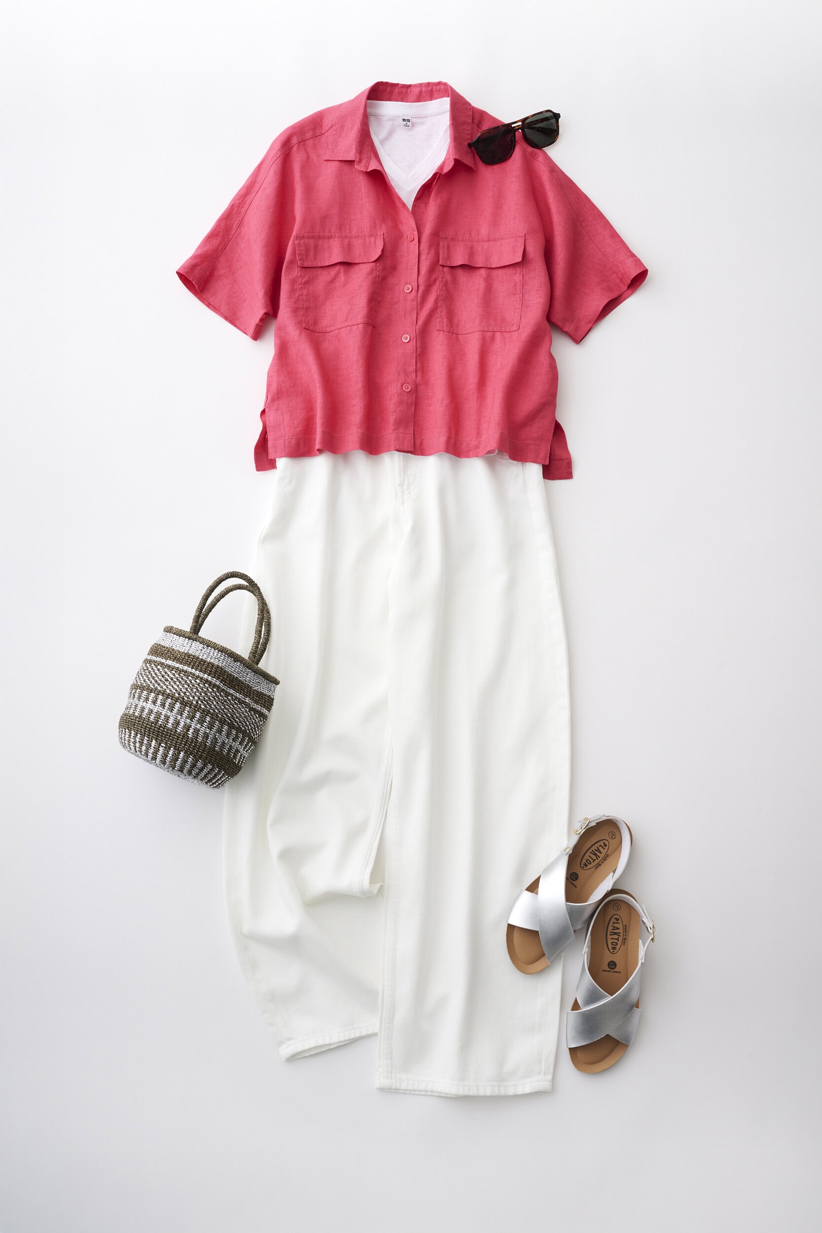 【ユニクロで指名買い】スラブジャージーVネックT￥1,500