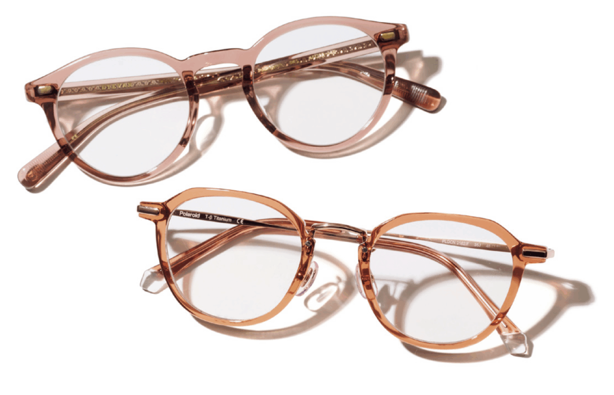（上）めがね¥42,900／アイヴァン（アイヴァン 東京ギャラリー）　 （下）めがね¥12,100／ポラロイド（サフィロジャパン カスタマーサービス）