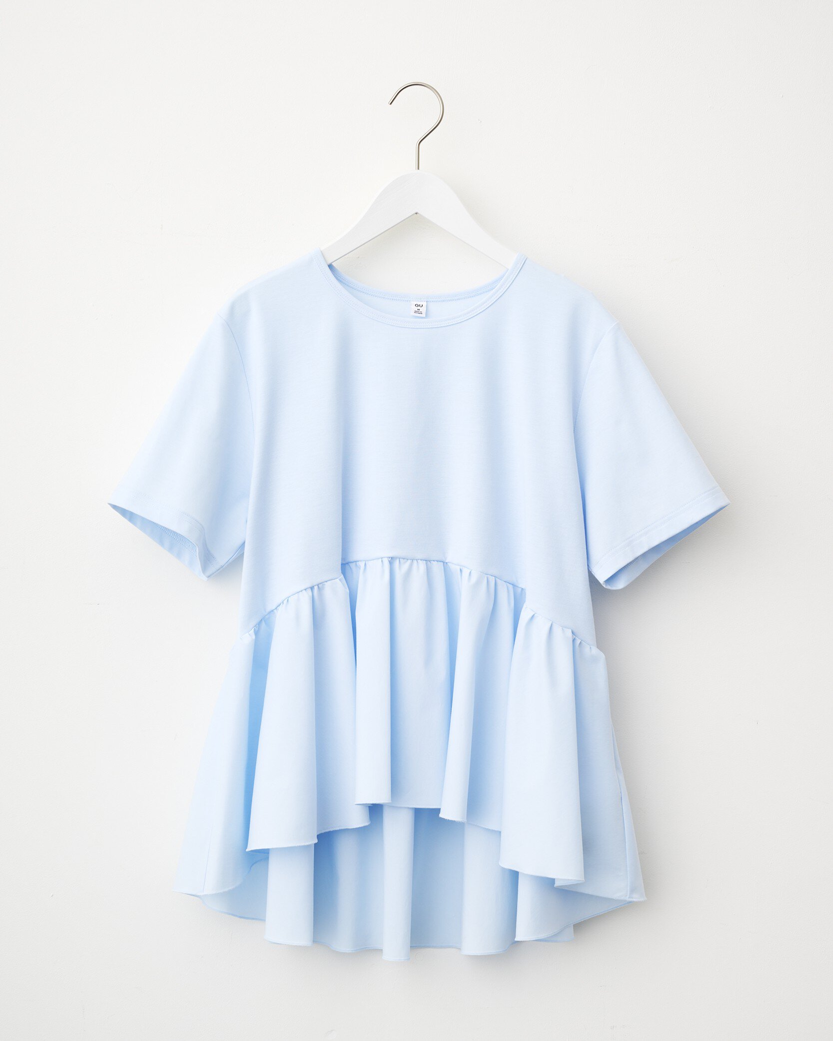 【GUで指名買い】50代が選ぶべき１着 1枚でも重ね着にも使える優秀ペプラムTシャツ