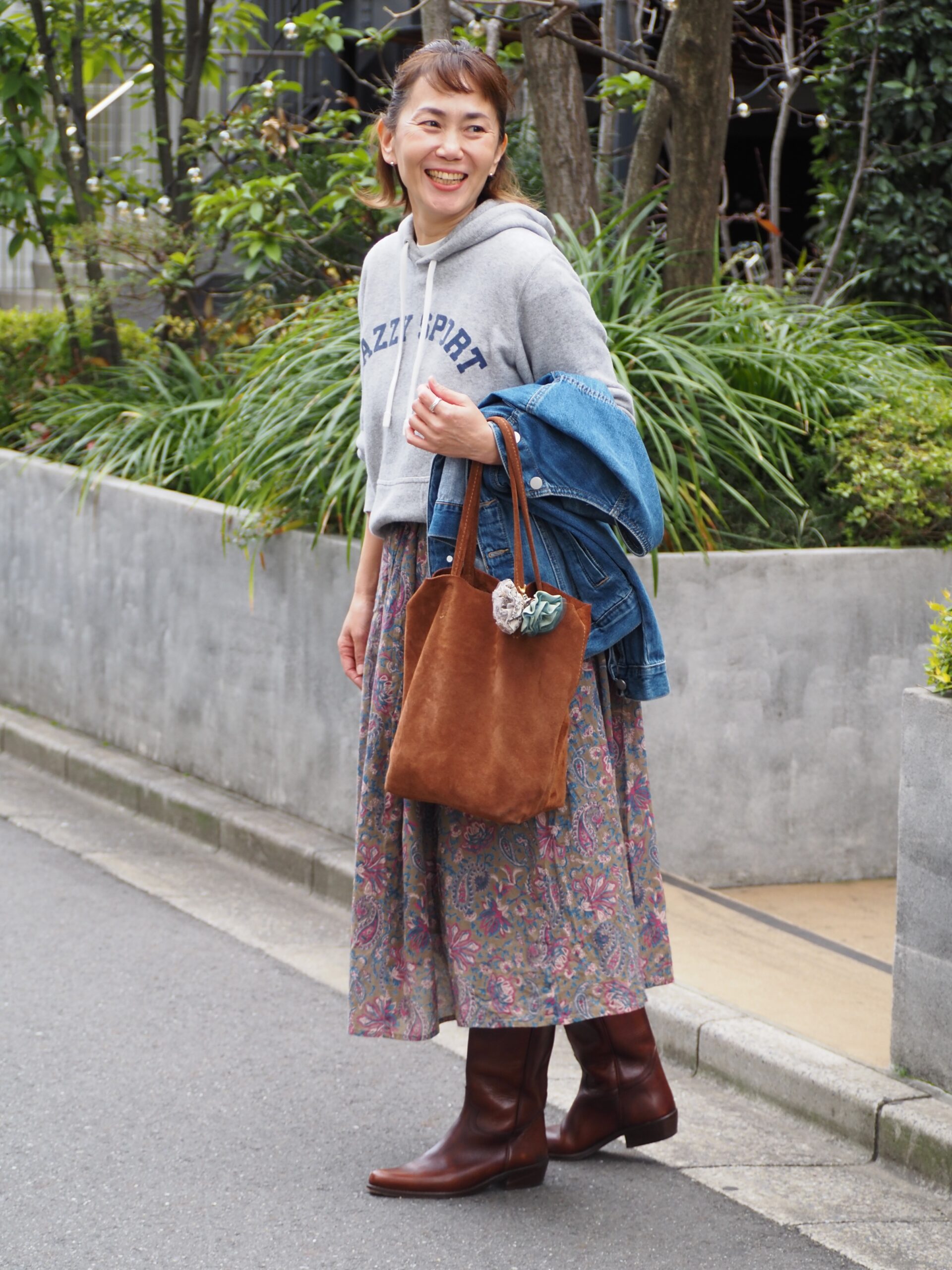 【1週間スナップ】50代の春カラーコーデ7選！ 老け見えしない色の使い方とは？