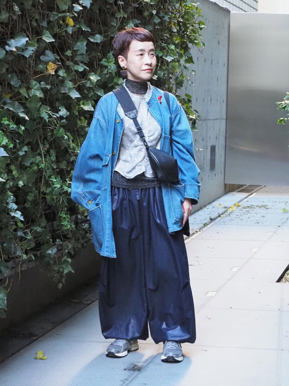 【1週間スナップ】「デニムが似合わなくなった」を解決！ 50代の「春デニム」7コーデ