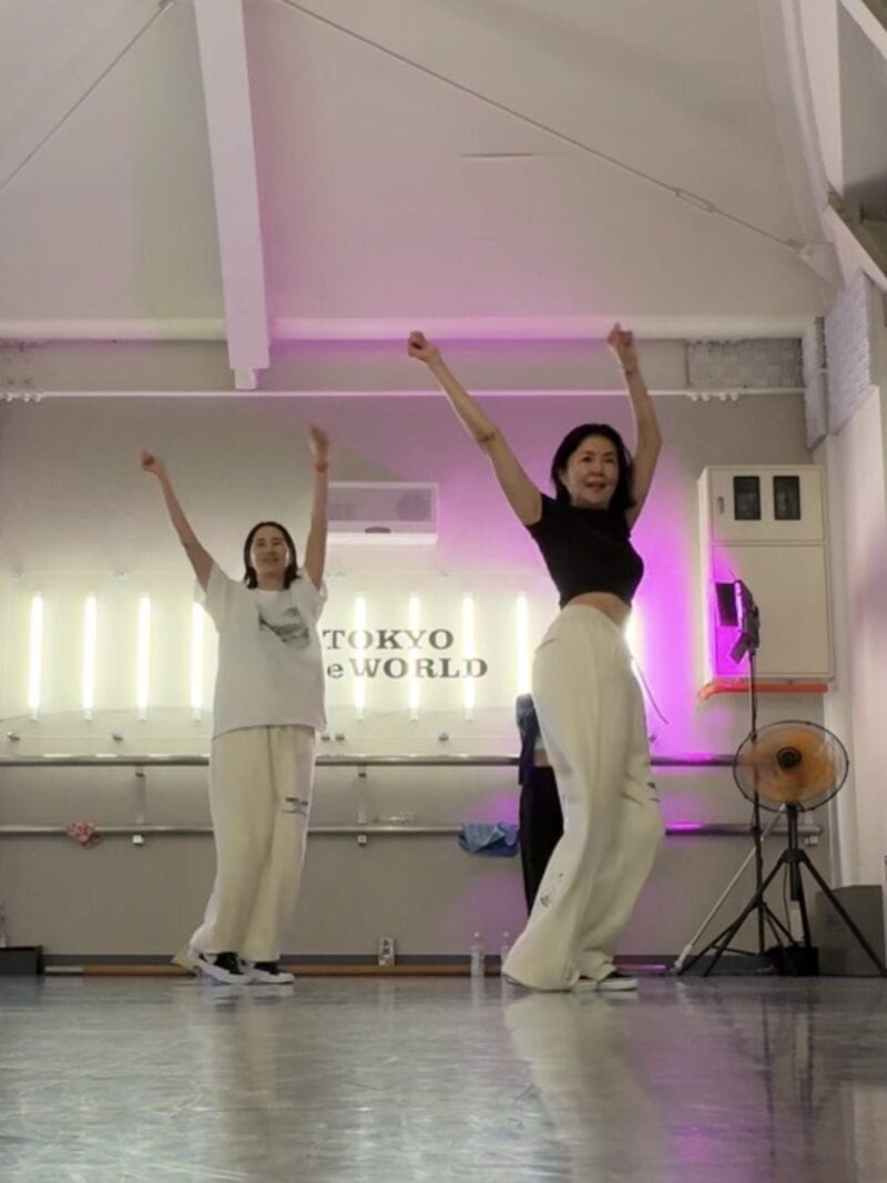 K-POPダンスレッスンの様子