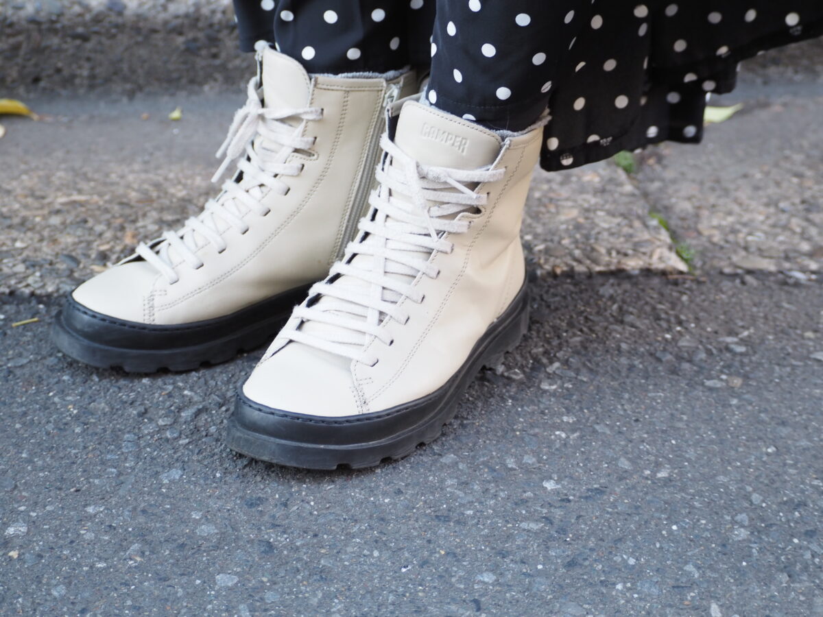 カンペールのスニーカー