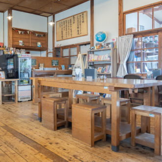 香川県・佐柳島「ネコノシマホステル」宿泊レポート