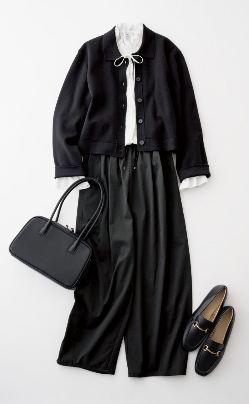 フリルブラウス¥2,490、カーディガン¥2,990、ボストンバッグ¥2,990、ビットローファー¥2,990 ／すべてジーユー