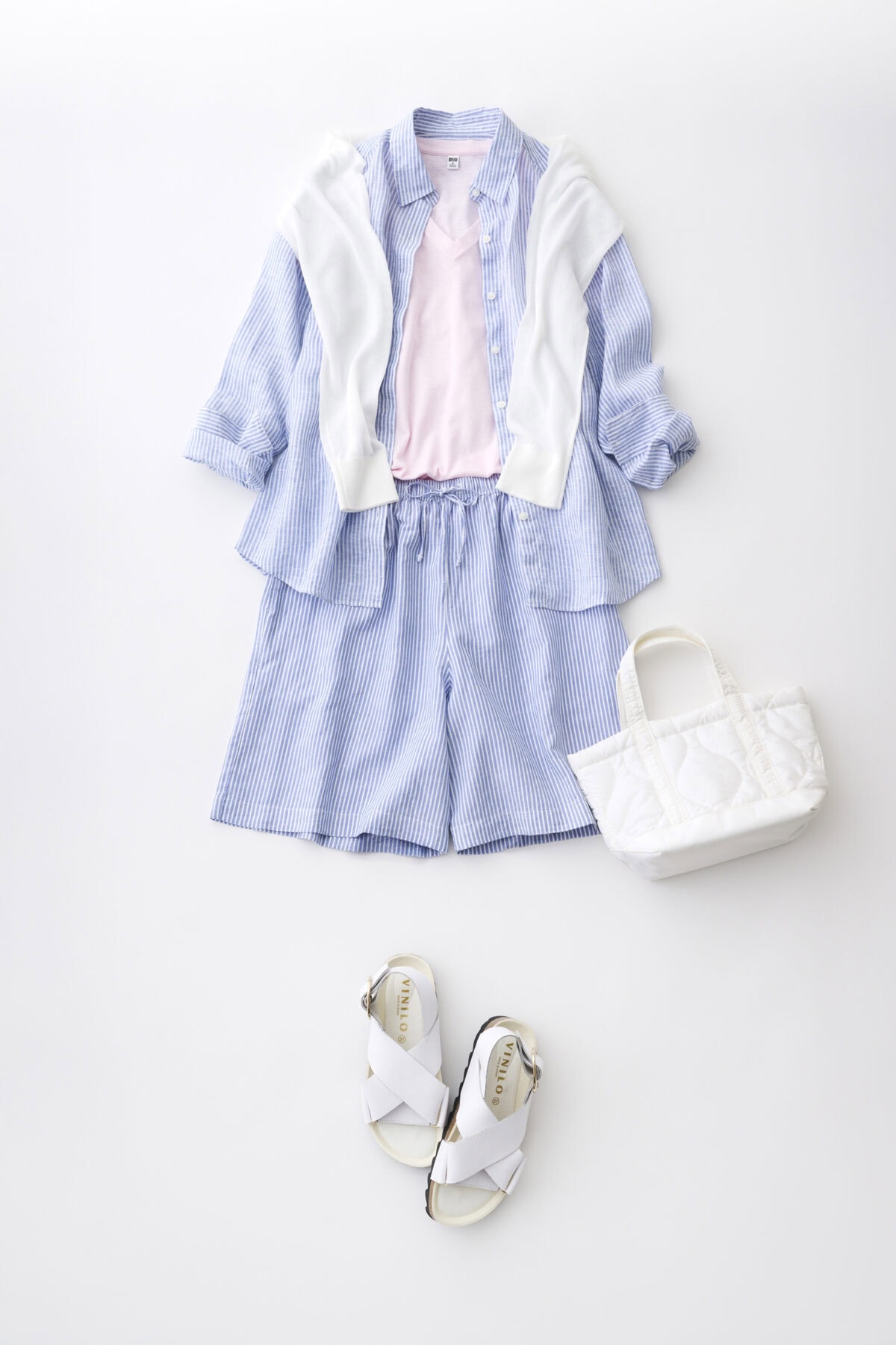 【ユニクロで指名買い】スラブジャージーVネックT￥1,500