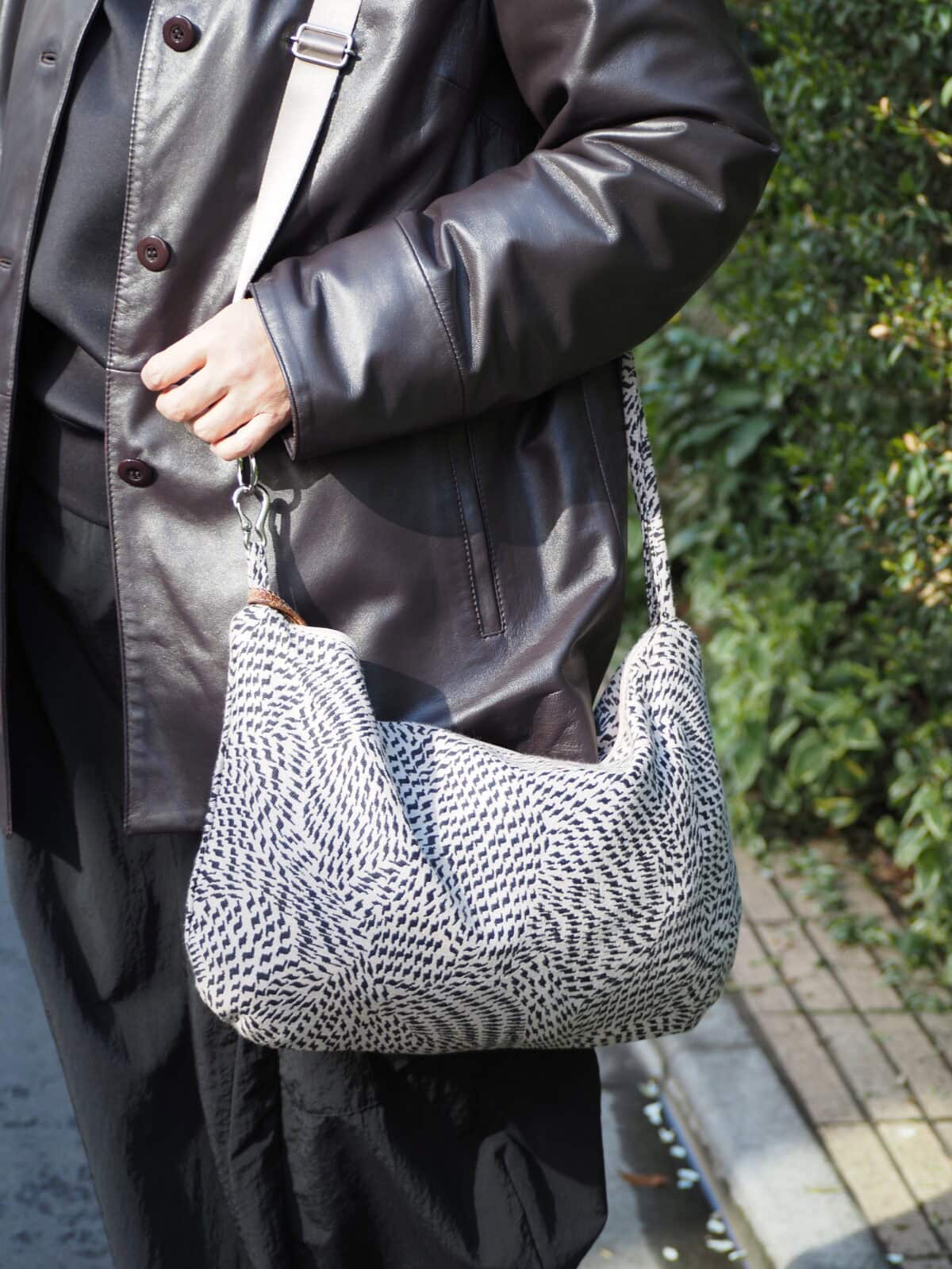 ジャカード織バッグ