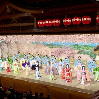 京都・祇園甲部　都をどり15