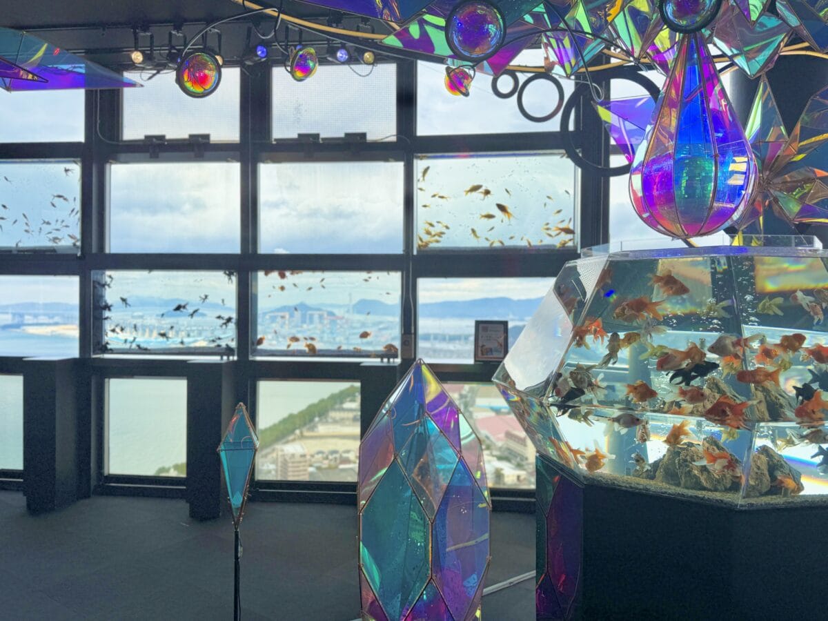 ゴールドタワー 03