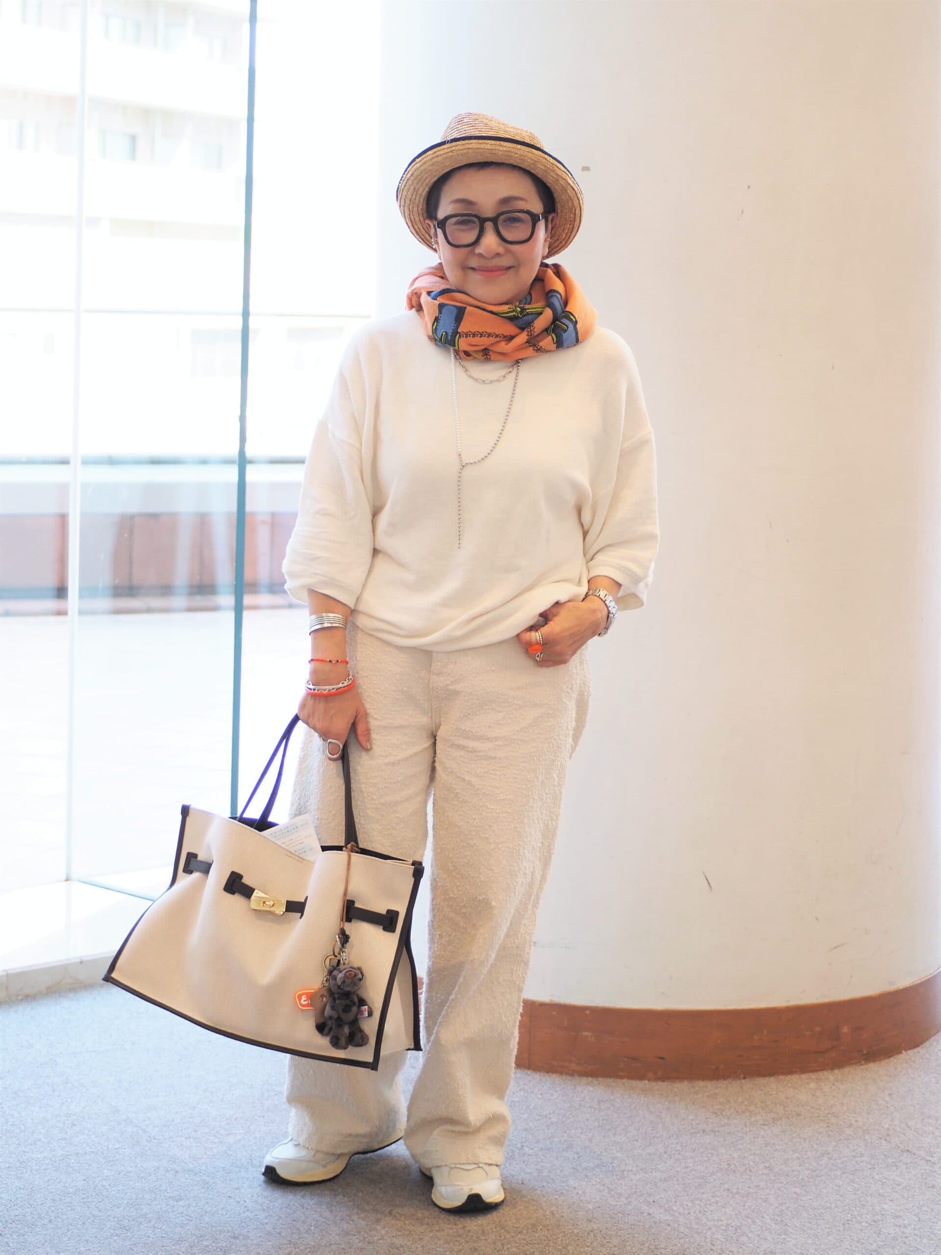 50代のホワイトコーディネート