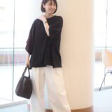 【スナップ】50代のシンプルコーデはシルエット＆小物選びで差がつく！ 凛とした大人の洗練ルック 