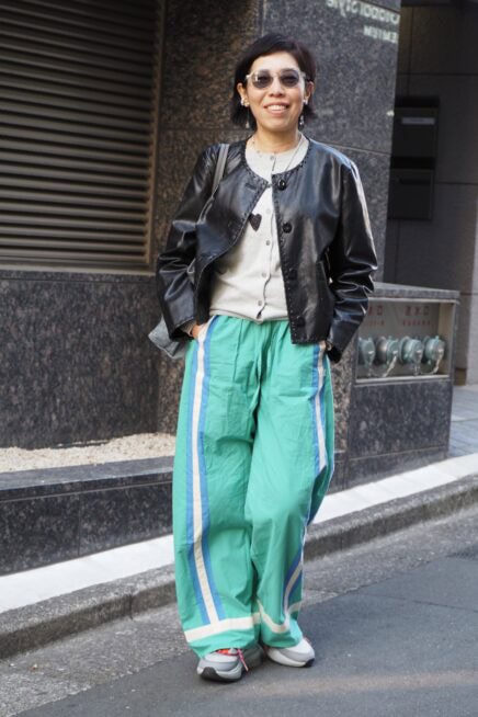 【スナップ】春コーデは「ライダース」でクールに決めて！ あか抜けのコツはスポーティミックス