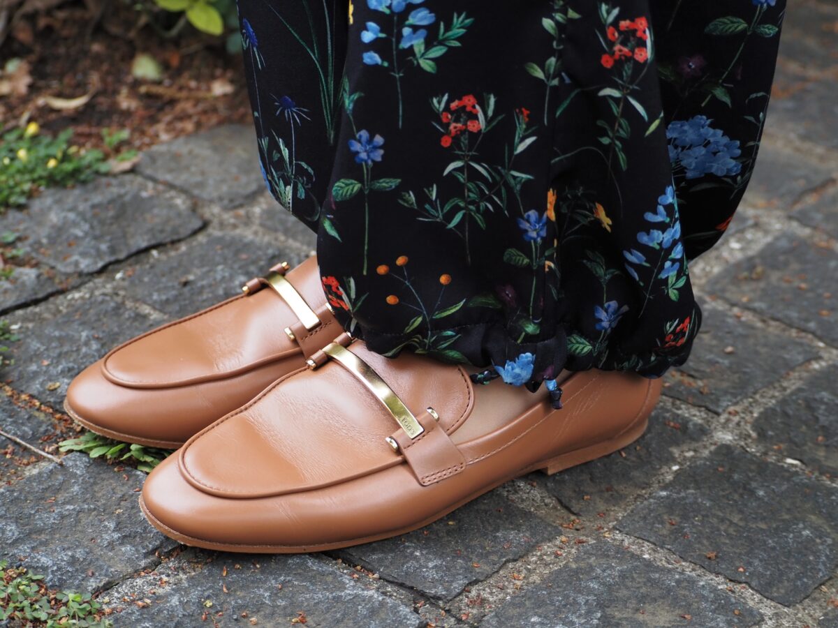 トッズのシューズ