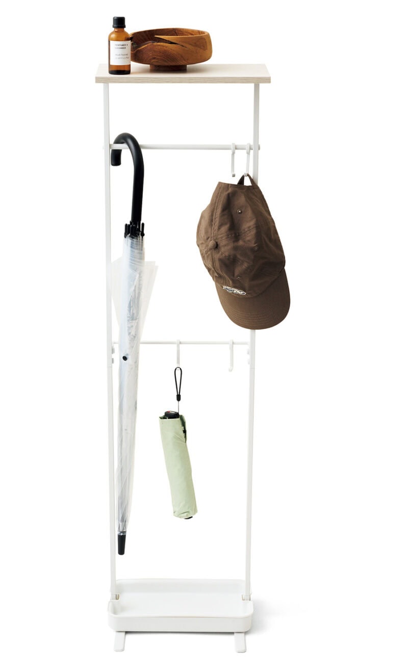 天板付き傘ハンガー ¥3,490／ニトリ