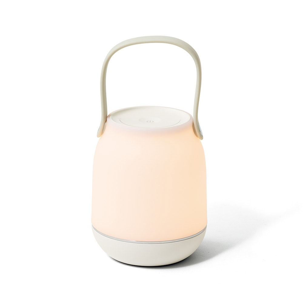USBポータブル LEDランタン ￥3,490／ニトリ