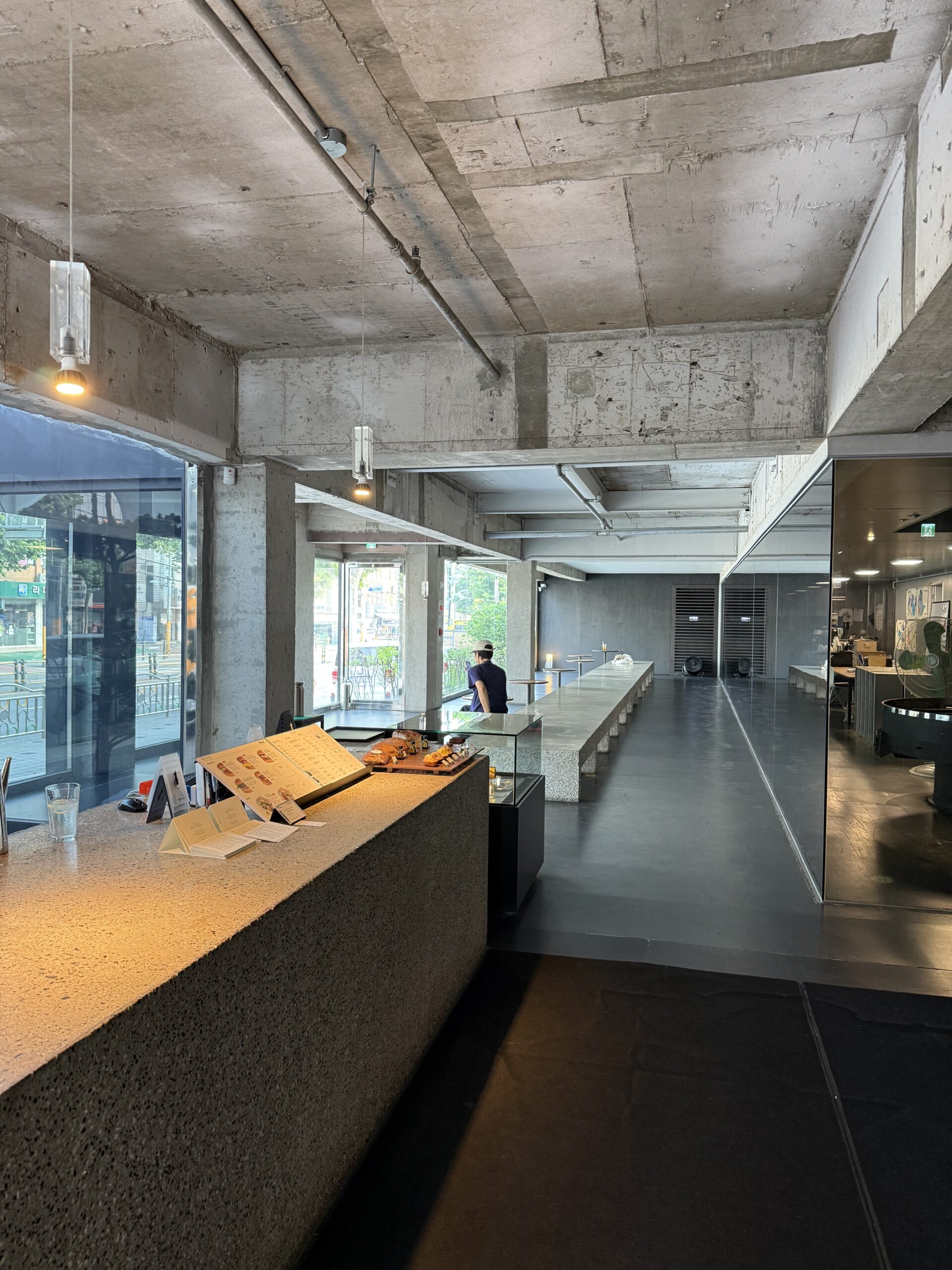 Anthracite coffee 延禧店