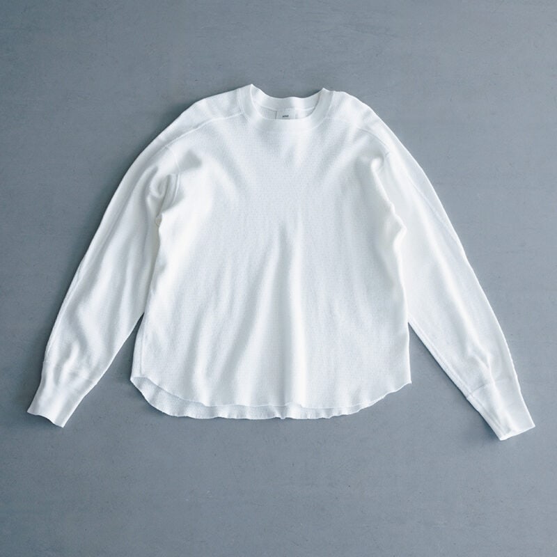 サーマル長袖カトソー¥30,800 /ハイク(ボウルズ)