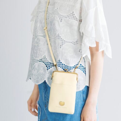 大人のおしゃれ手帖 2026年6月号 付録【ネコのモチーフが可愛い♡
がま口ポシェット】 好みの長さに調節できるアジャスター付き