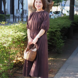 【1週間スナップ】気温25度の日、50代は何着る？ 軽やかワンピースコーデ7選
