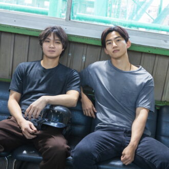 磯村勇斗とオク・テギョンのW主演で贈る、10年におよぶ愛と魂の物語。Netflixシリーズ『ソウルメイト』世界独占配信中