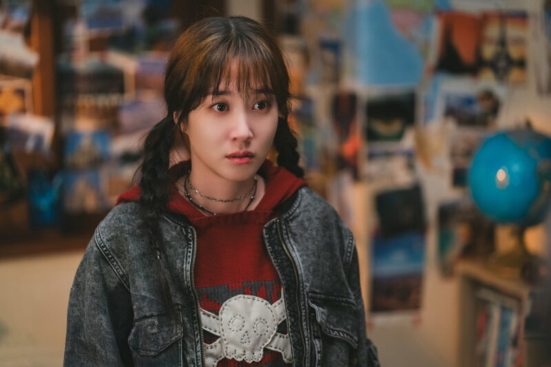 主演は、パク・ウンビン。Netflixシリーズ『ワンダーフールズ』世界独占配信中