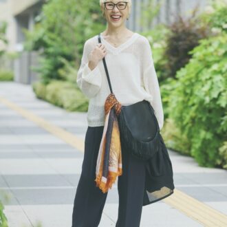 ３日目、帰りの新幹線は、パンツとサマーニットのらくちんスタイル