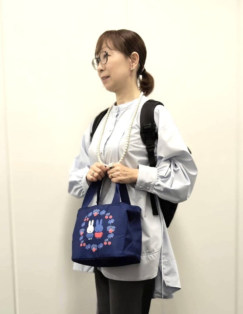 通勤時にお弁当をいれるのにも◎