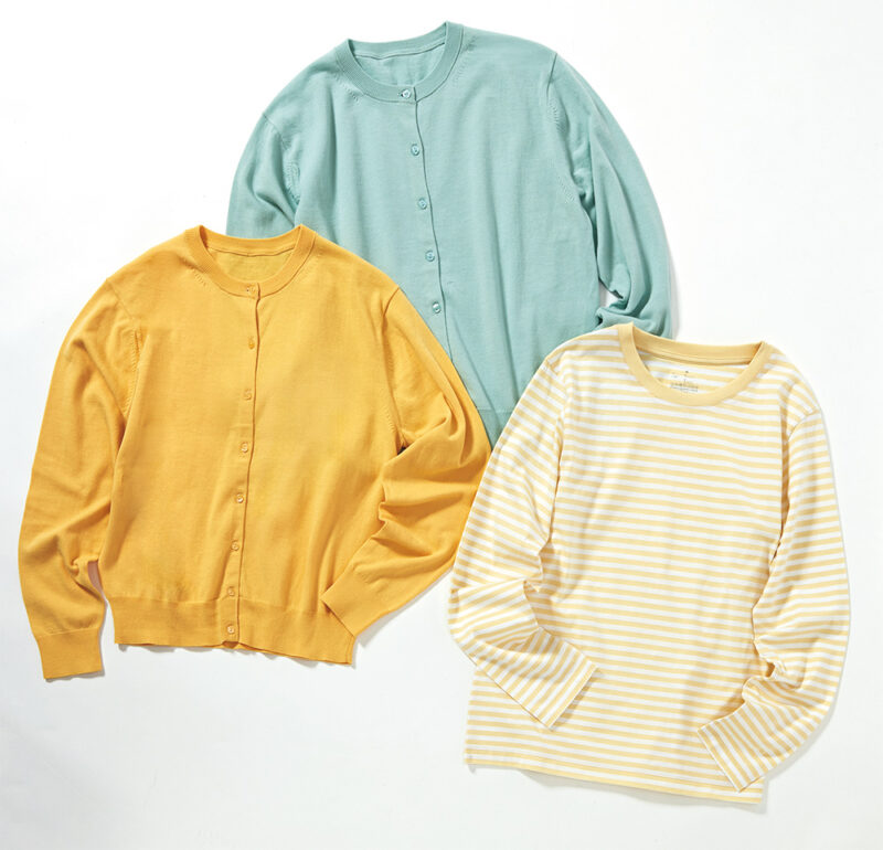 カーディガン各¥2,990、長袖Tシャツ¥1,290/すべて無印良品(無印良品銀座)