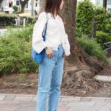 【スナップ】大人世代のデニムラバーの着こなし拝見！ 暑い季節は“淡色デニム”で爽やかに