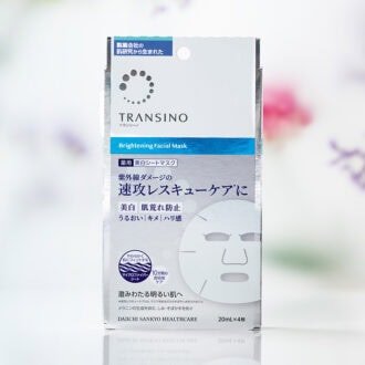 トランシーノ 薬用ブライトニング フェイシャルマスク ［医薬部外品］ 20mL×4枚 ¥2,200（編集部調べ）／第一三共ヘルスケア