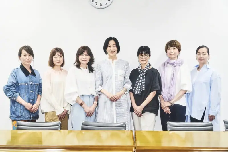 『大人のおしゃれ手帖』編集長＆ミモザ会01