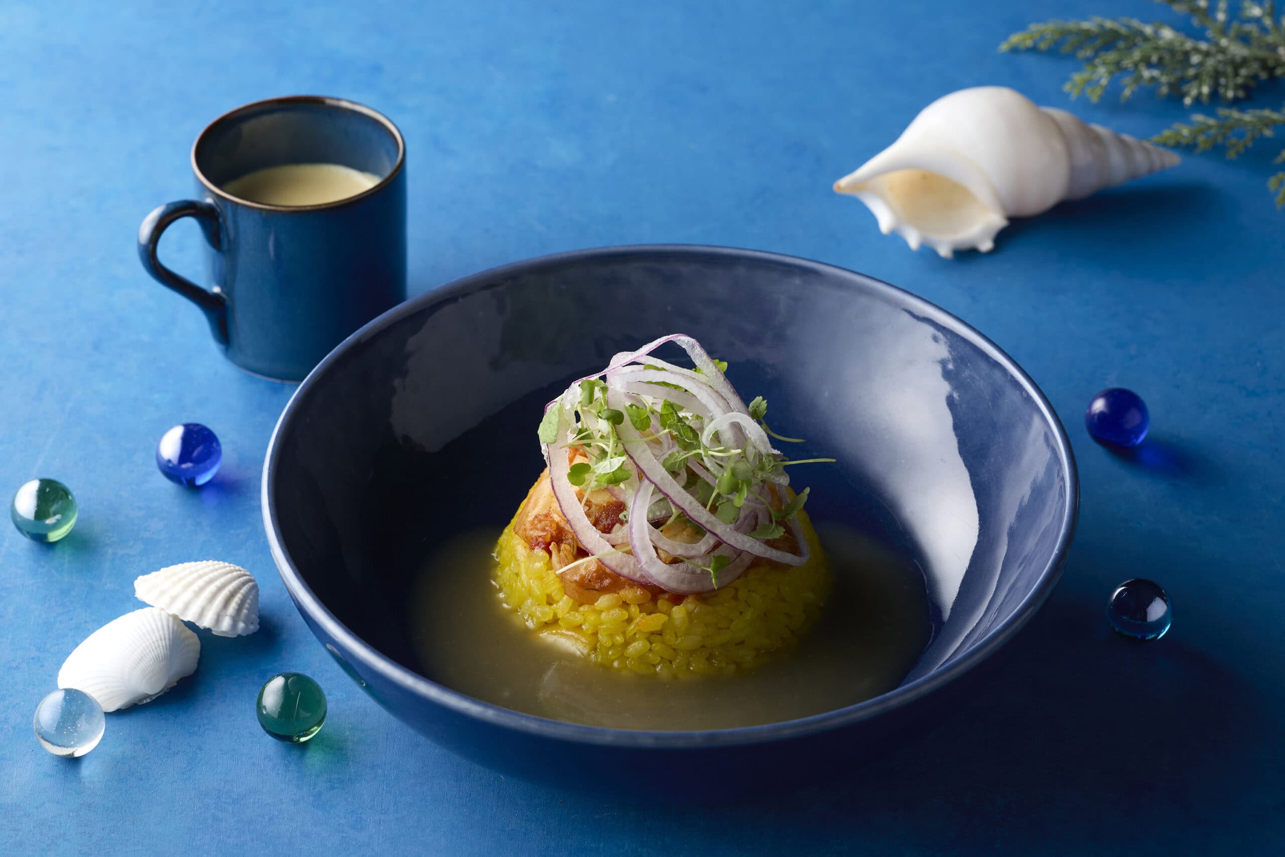 レモンシーフードカレー/とうもろこしのポタージュ