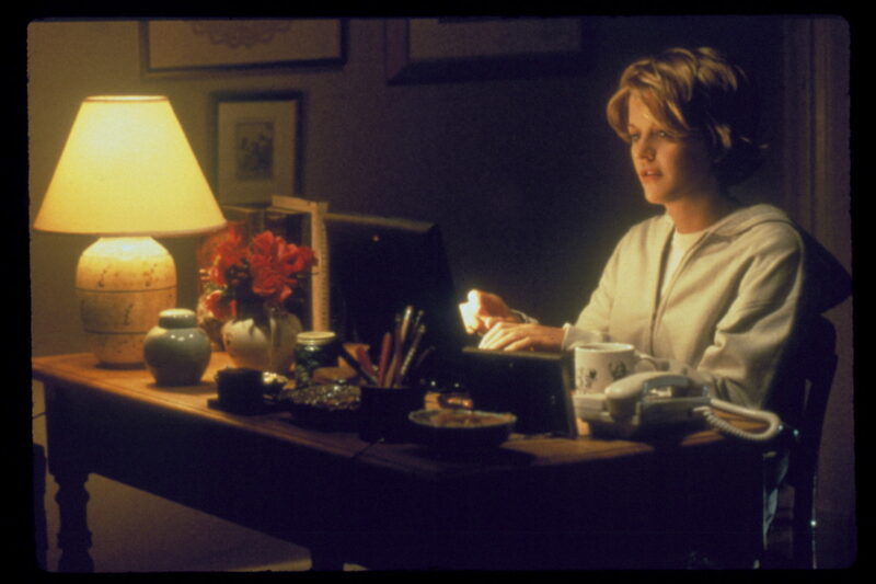 ノーラ・エフロン監督作品。『ユー・ガット・メール』© 1998 Warner Bros. Entertainment Inc. All rights reserved.