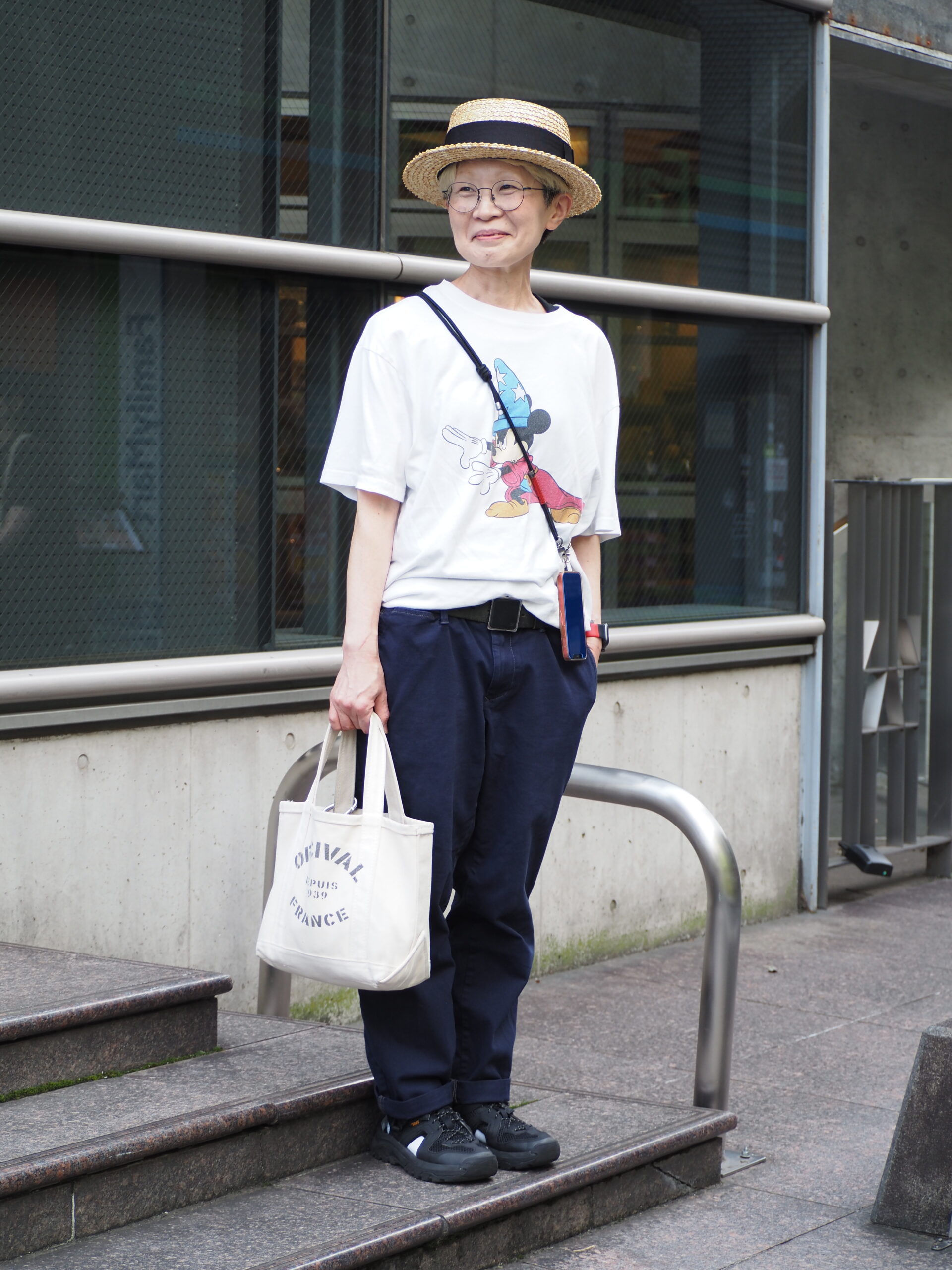 50代のTシャツコーデ