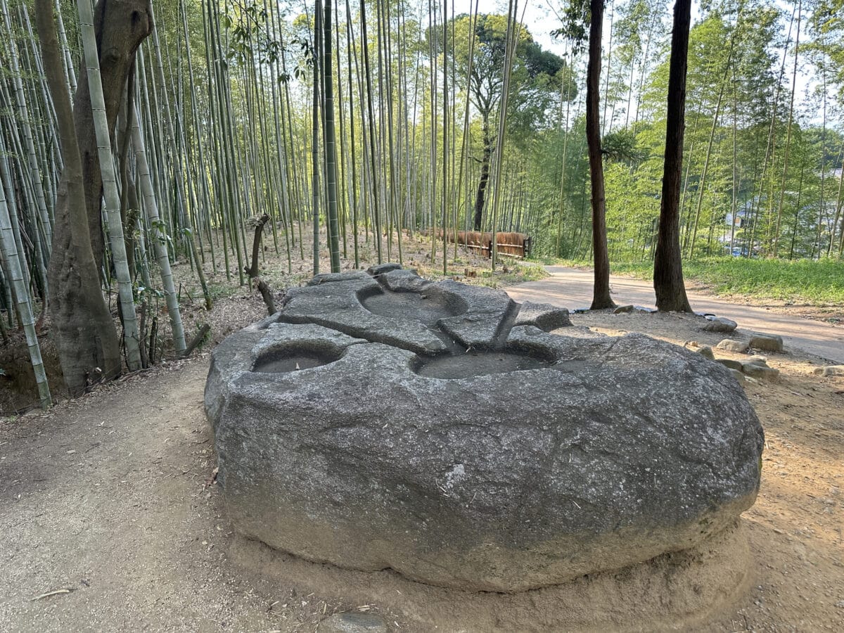 奈良・明日香村　酒船石