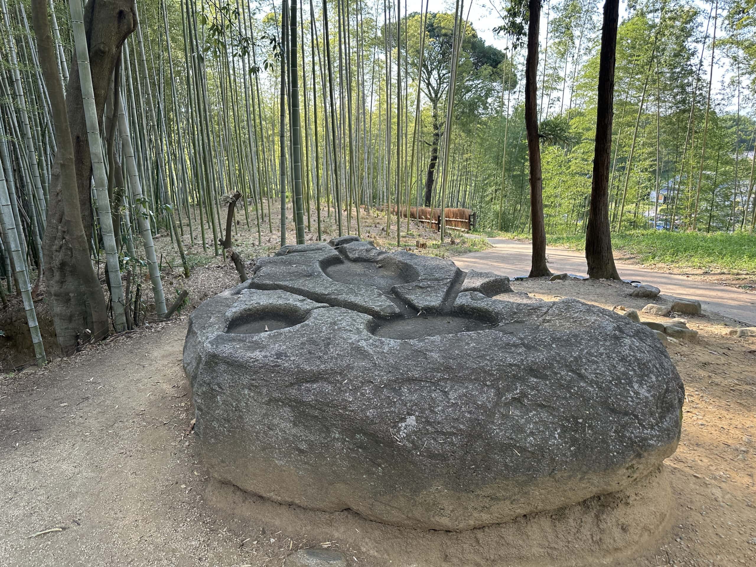 奈良・明日香村　酒船石