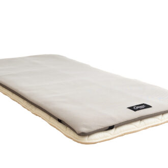 エアラスマットレストッパー(収納バッグ付き) シングルサイズ(約幅100×長さ200×厚さ4cm) ¥19,990/エムール