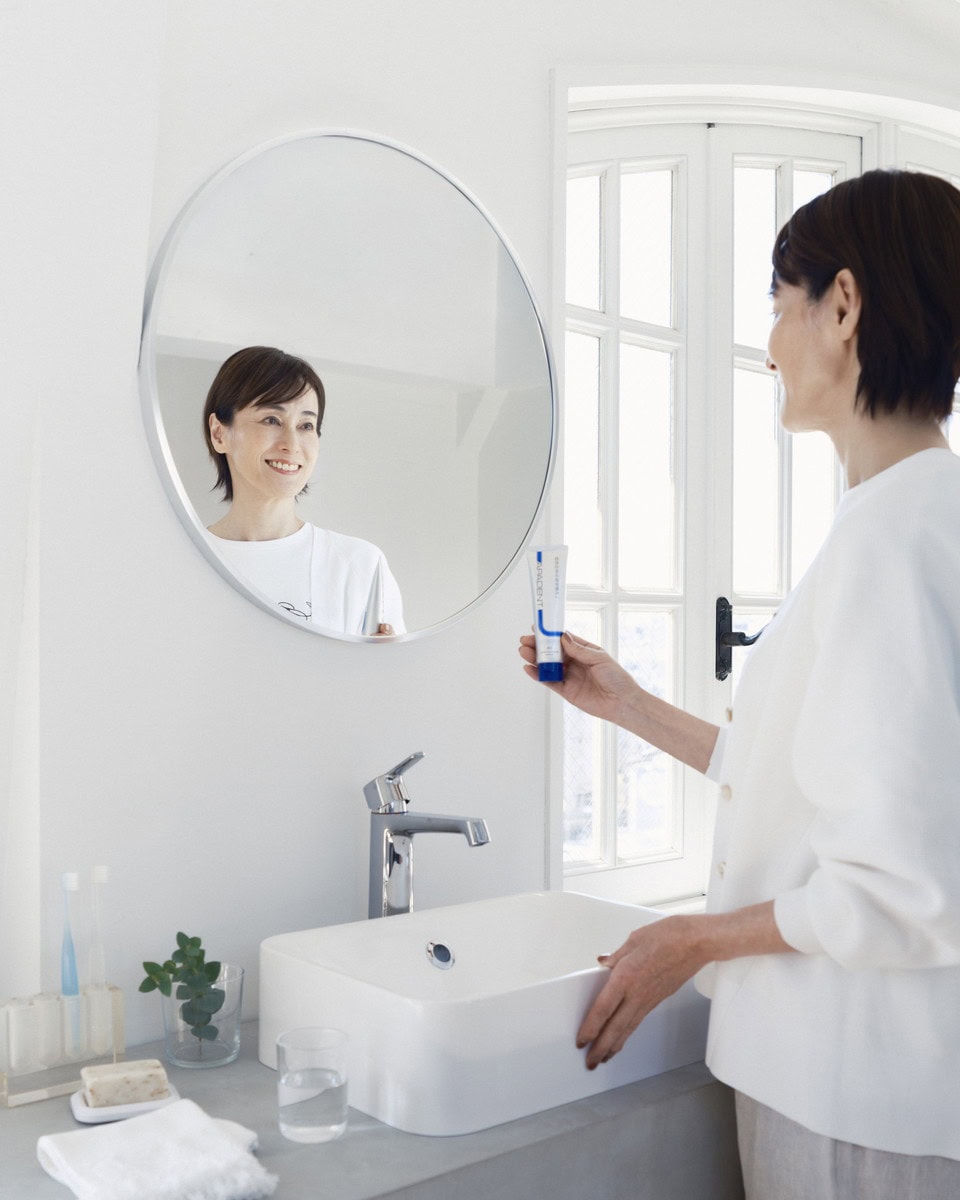 シンプルでスタイリッシュなパッケージデザインも「アパデント トータルケア」の魅力