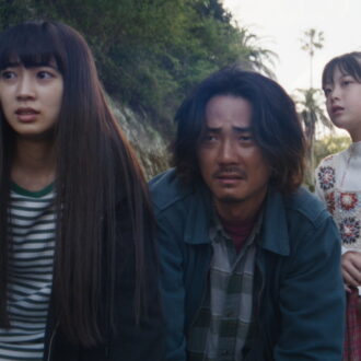 透明人間の末娘を持つ家族の物語『見えない娘 THE INVISIBLES』©THE INVISIBLES Production Committee