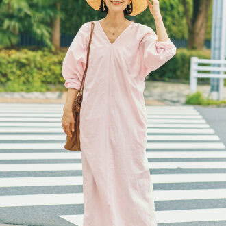 娘とのお出かけは軽やかなワンピースで