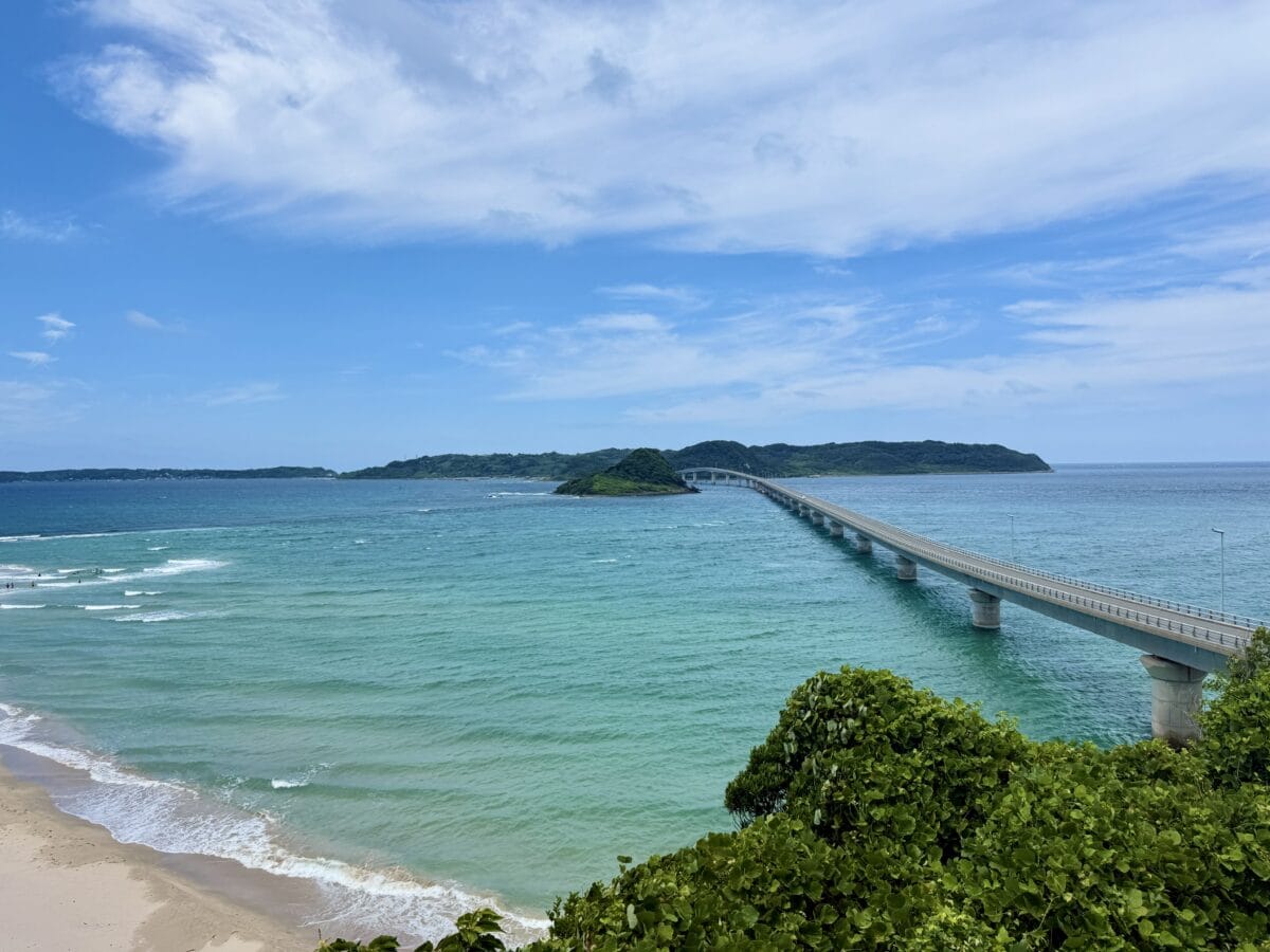 山口県下関市　角島大橋