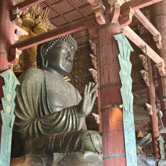 奈良　東大寺　盧舎那仏01