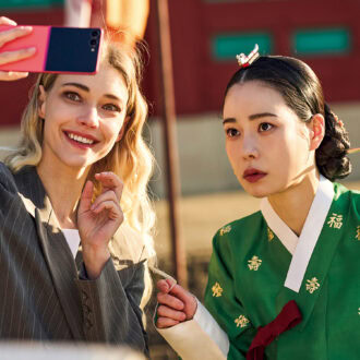 『素晴らしき新世界』 監督：ハン・テソプ 出演：イム・ジヨン、ホ・ナムジュン、チャン・スンジョ Netflixシリーズ『素晴らしき新世界』独占配信中
